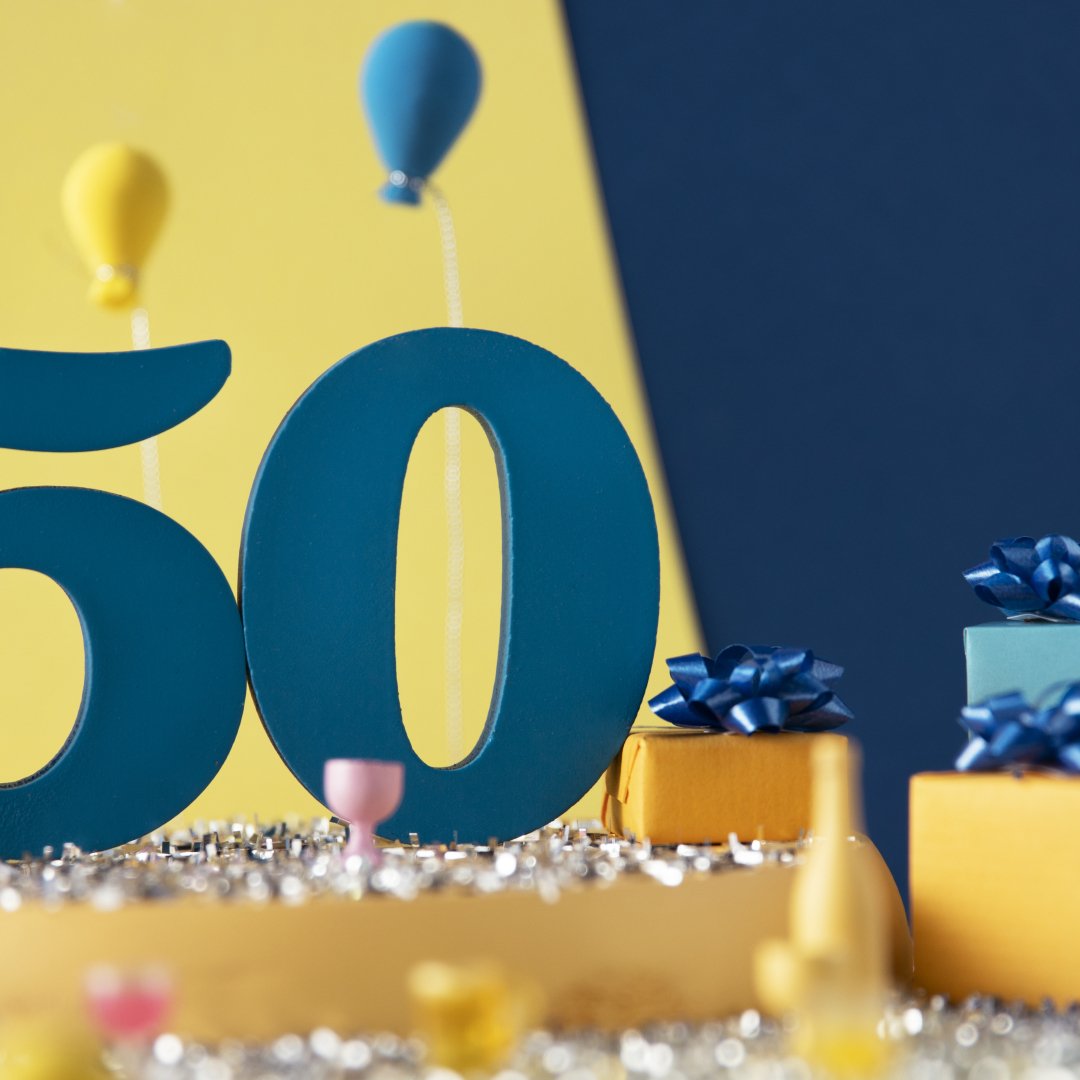 привітання з днем народження чоловіку 50 років - Листівка 13
